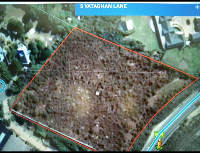 8,000M² SMALLHOLDING FOR SALE IN CROFTERS VALLEY